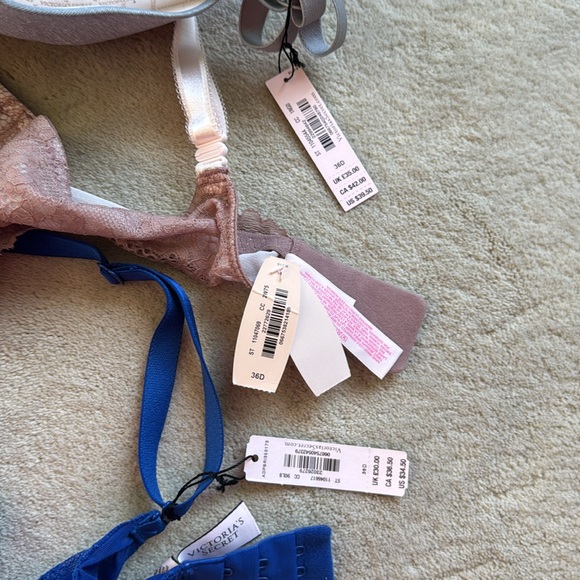 Lot of 4 Victoria’s Secret Bras - Picture 6 of 6